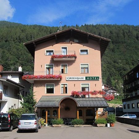 Green Base Hotel B&B Malè Exterior foto